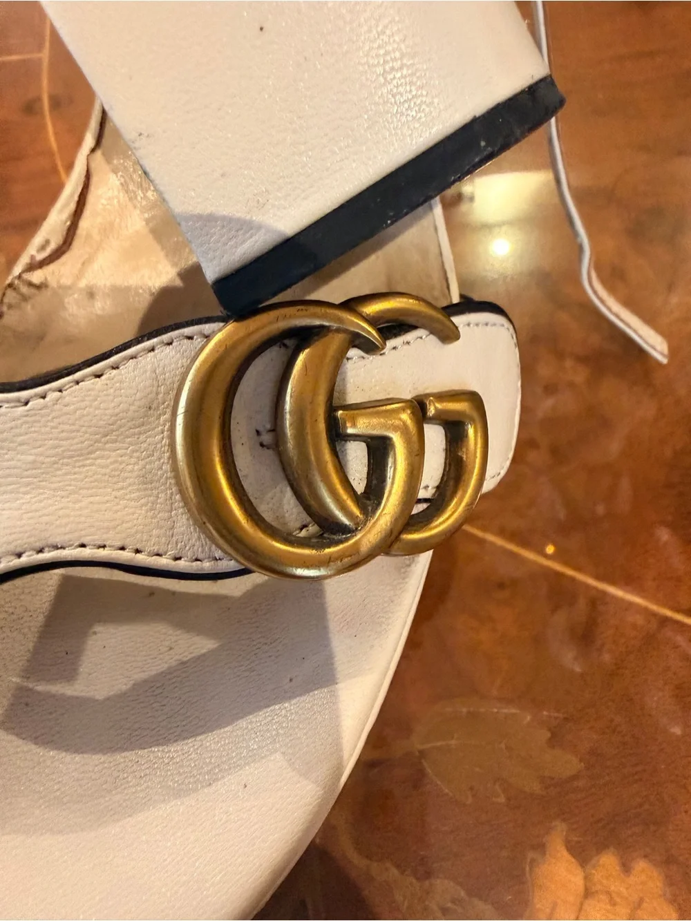 Gucci Cream Leather Block Heel Sandals with Gold Double G Sz 9.5